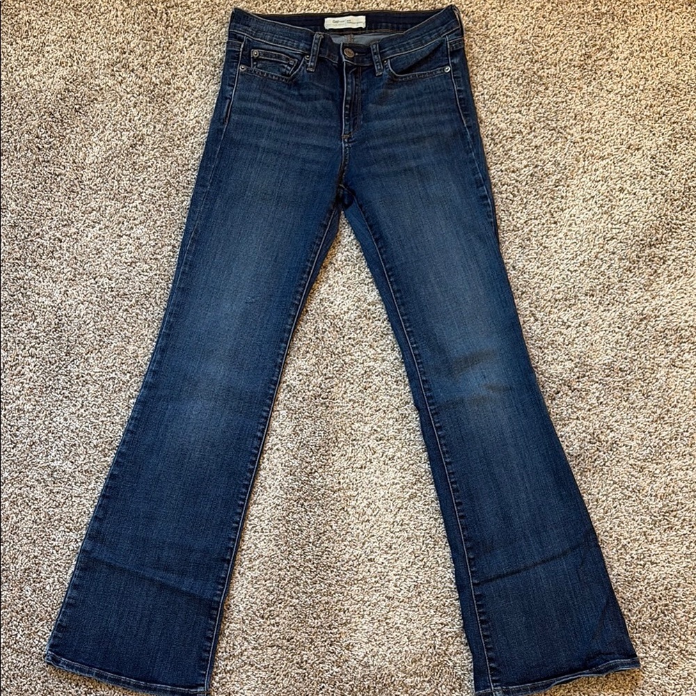 GAP Denim - Low-Rise Flare Women's Blue Jeans (short)